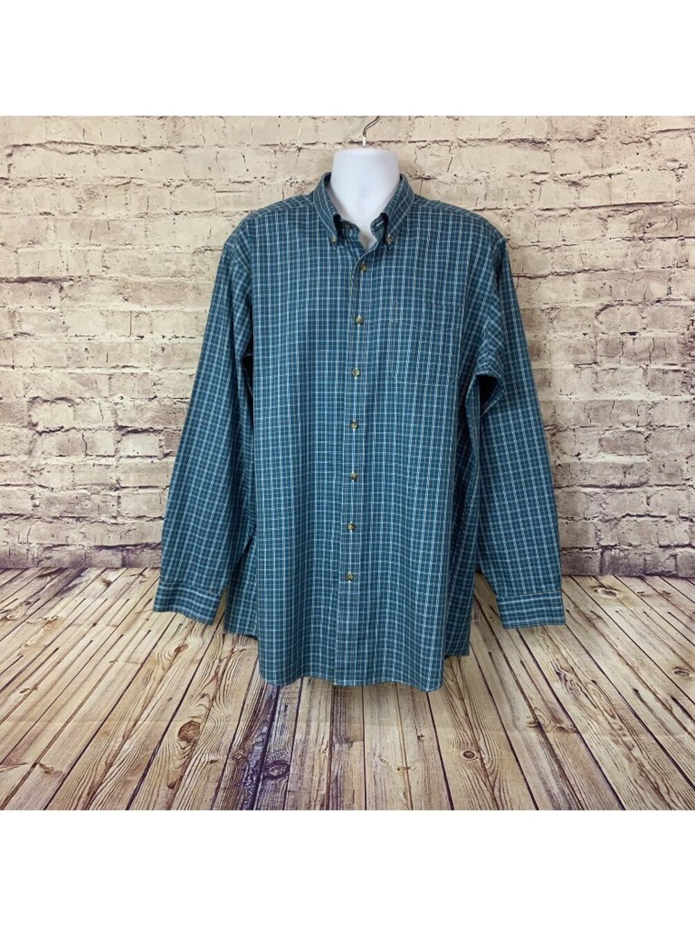 L.L. Bean Blue Plaid Button Traditional Fit Long Sleeve Shirt
